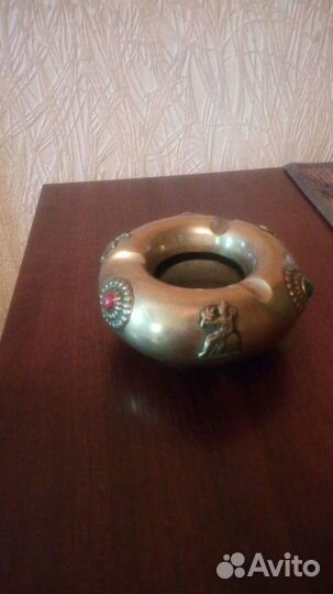 Пепельница медная