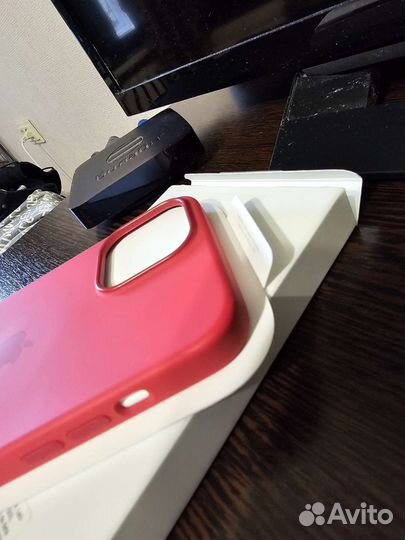 Чехол на iPhone 13 pro max Apple Silicone Case Red