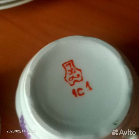 Чашки, блюдца и тарелочки