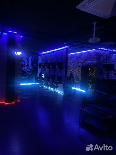 Администратор в компьютерный клуб