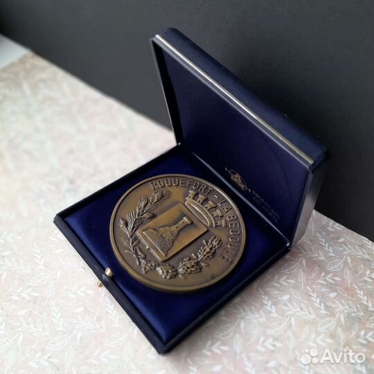 Настольная медаль из Франции
