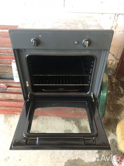 Духовой шкаф