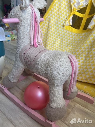 Детская качалка лошадь