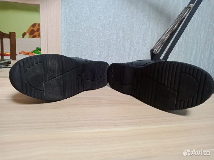 Полуботинки tommy hilfiger р.38