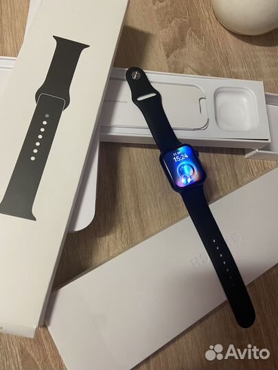 Apple watch 8