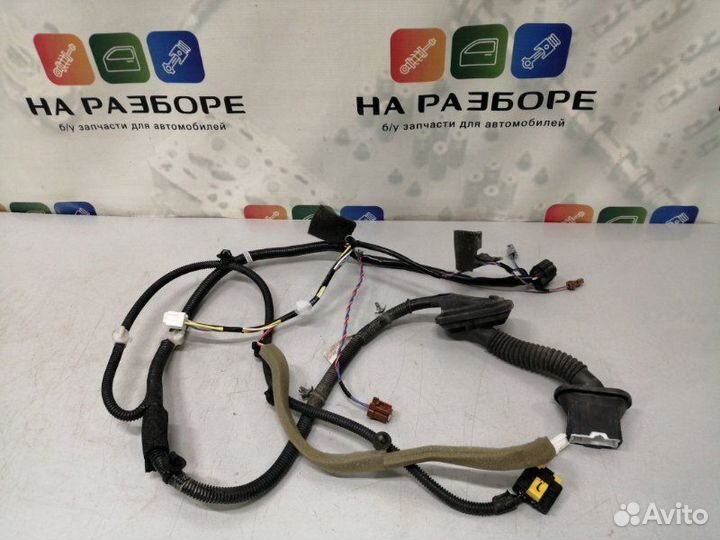 Проводка двери задняя левая Infiniti Qx56 Z62 VK56