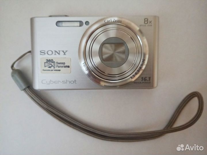 Цифровой фотоаппарат Sony DSC-W730