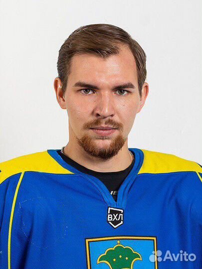 Тренер по хоккею