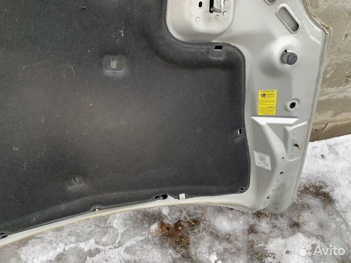 Volvo XC90 утеплитель капота