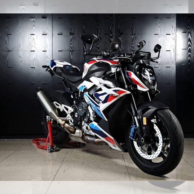 BMW M 1000 R, 2022, 12 000 км