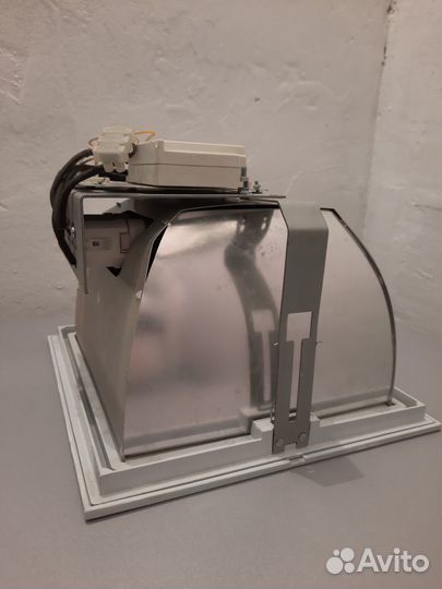 Потолочные светильники DLK 226 HF (цоколь G24q-3)