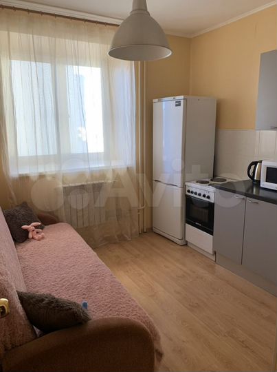 1-к. квартира, 60 м², 7/17 эт.