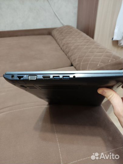 Ноутбук Samsung NP880Z5E i7-3635QM 15.6