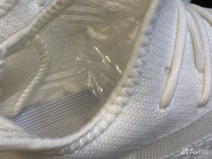 Кроссовки мужские Adidas Yeezy