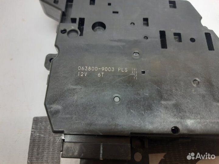 Сервопривод заслонок печки Lexus Rx4 Rx200T Rx300