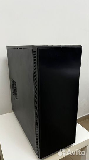 Сервер Fractal Design Define XL R2 FD-CA-DEF-XL-R2