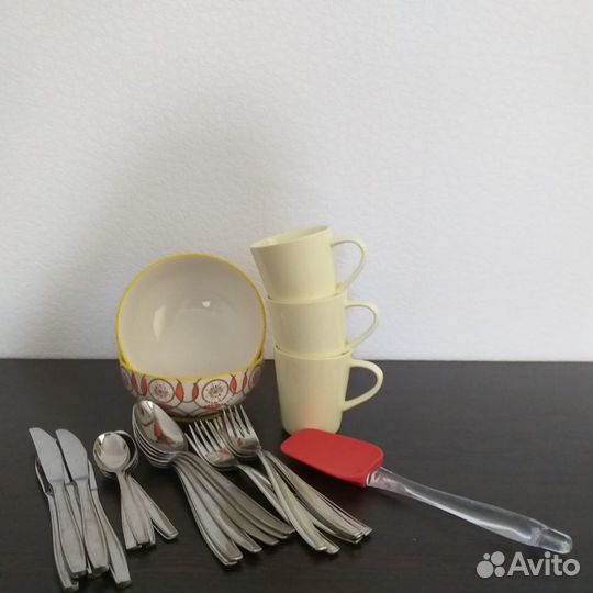 Столовые приборы