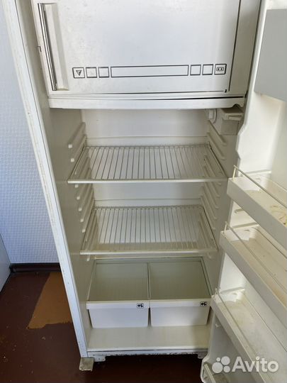 Холодильник полюс