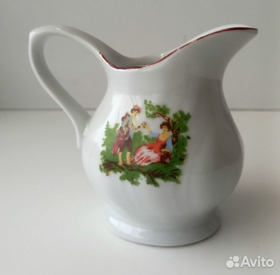 Сливочник Фарфор СССР Без клейма Свидание