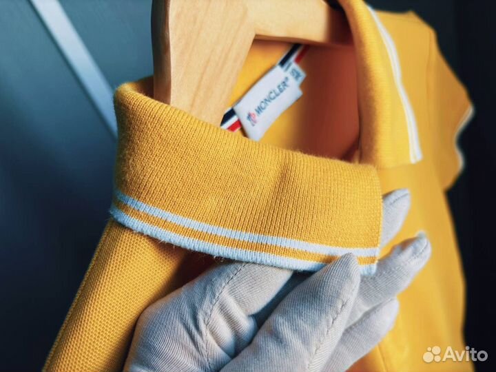 Moncler мужское поло XS. Оригинал