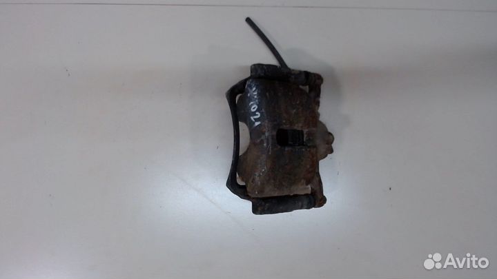 Суппорт Skoda SuperB 2015, 2017