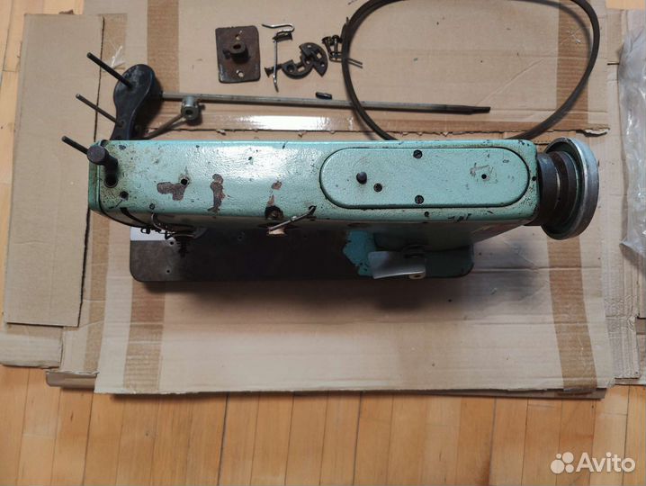 Швейная машинка 1022