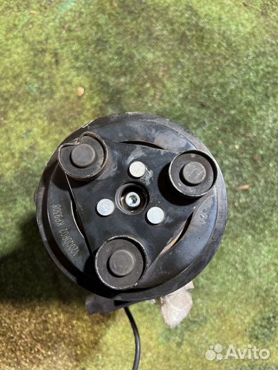 Компрессор кондиционера Mazda 3 1.8