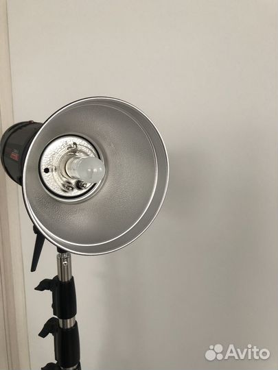 Моноблок Falcon Eyes TE-600BW v2.0, 600 Дж