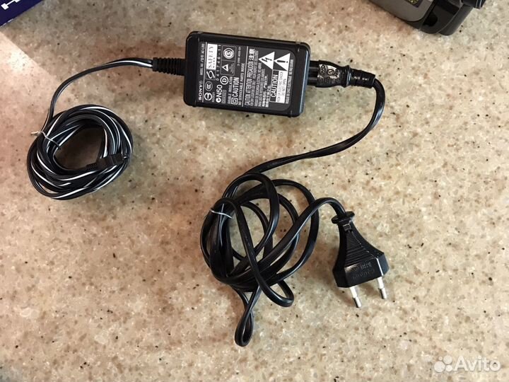 Видеокамера Sony DCR-dvd810e