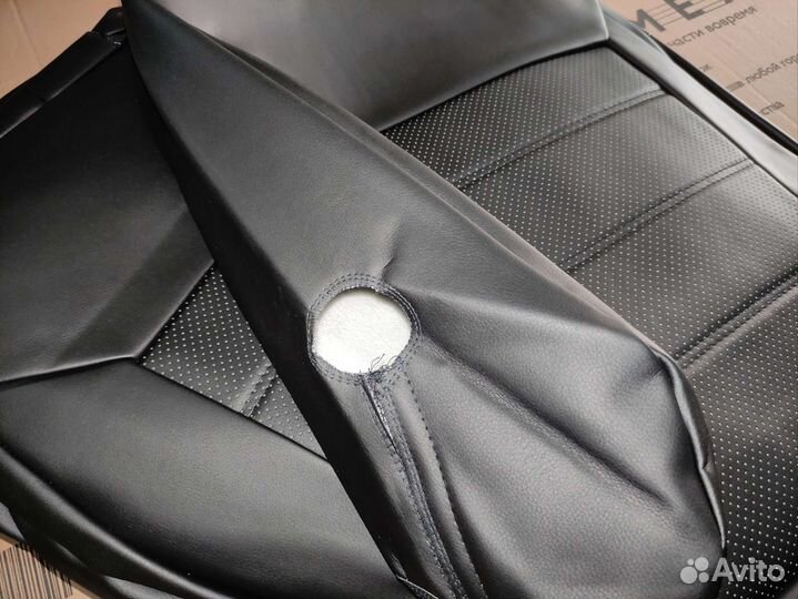 Чехлы Рено Каптюр, черные, экокожа