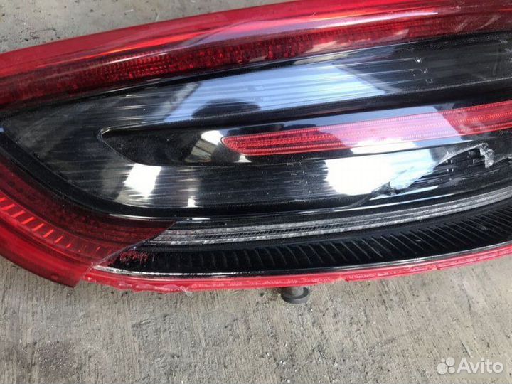 Фонарь наружный задний Porsche Macan