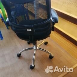 Офисное кресло Бюрократ