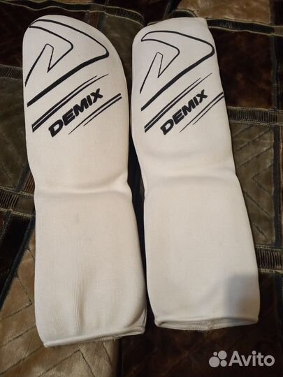 Шлем для бокса, перчатки 10oz, защита голени