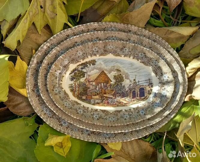 Антикварный сервиз