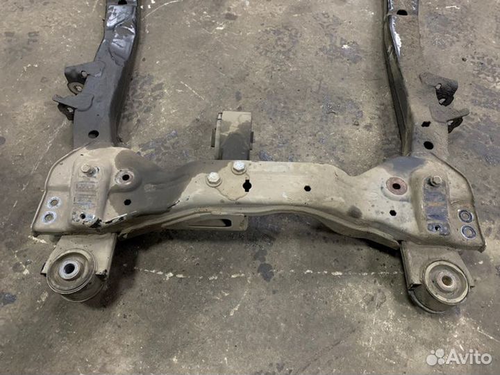 Подрамник передний Opel Astra J хетчбэк 5-ти дв