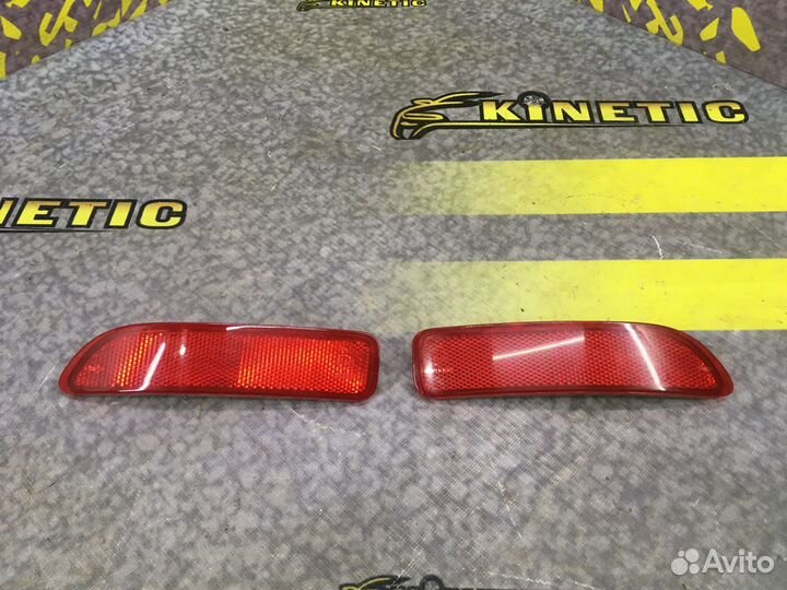 Отражатель в бампер задний Катафот Ларгус Largus