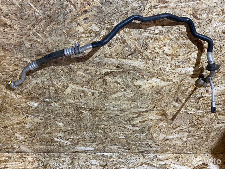 Трубка кондиционера VW Touareg GP 02-10