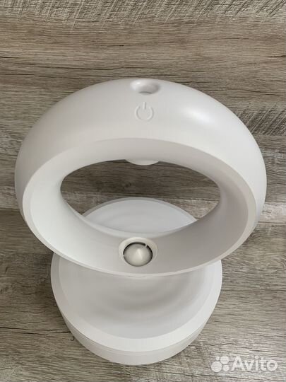 Увлажниель воздуха антигравитационный