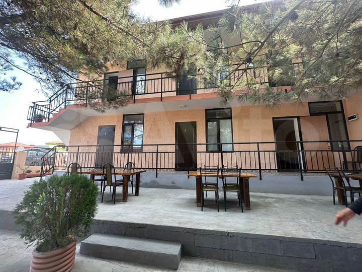 Гостиница, 800 м²