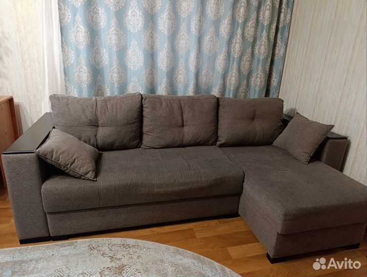 Угловой диван бу