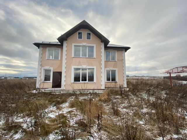 Дом 239 м² на участке 11 сот.