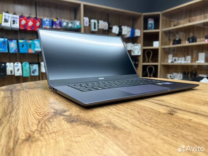 Honor MagicBook 15' 8/512 Gray (без ос) Рассрочка