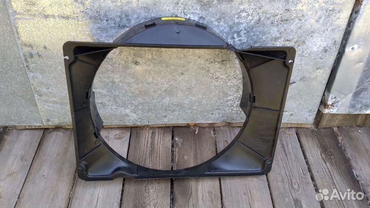 Диффузор вентилятора Hyundai Santa Fe