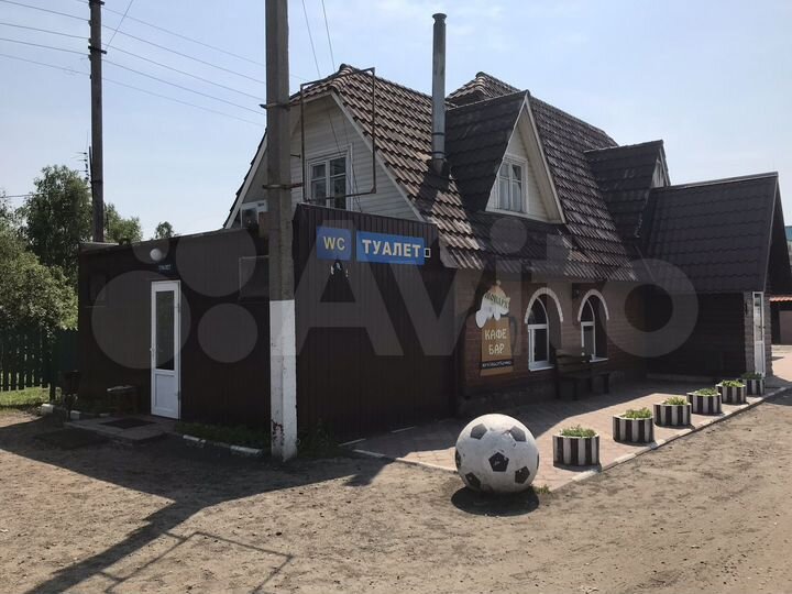 Здание, 160 м² и земельный участок 0,3 га