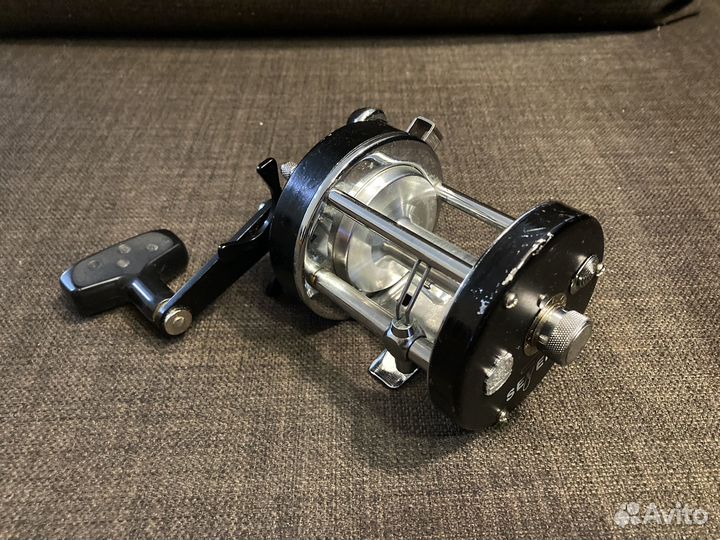 Катушка мультипликаторная Abu Garcia Seven