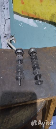 Гайки перьев вилки мотоцикла Ява 360/559