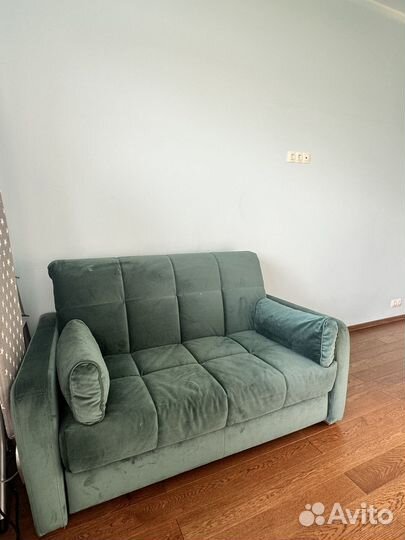 Диван раскладной б/у