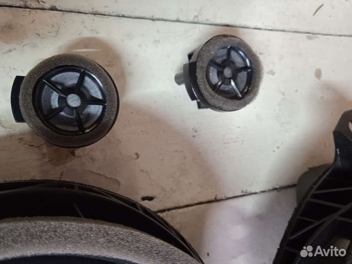 Динамики 16 toyota corolla