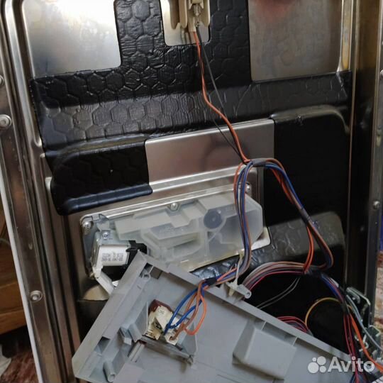 Ремонт стиральных машин Ремонт холодильников