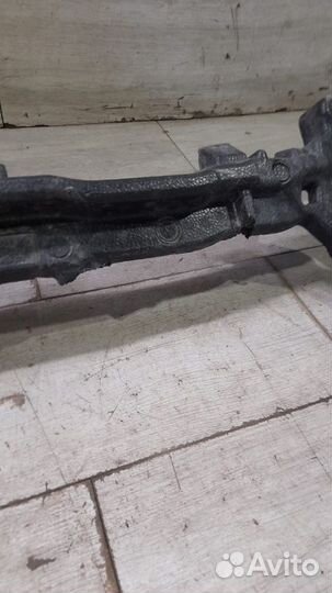 Абсорбер переднего бампера передний Audi Q5 Fy С